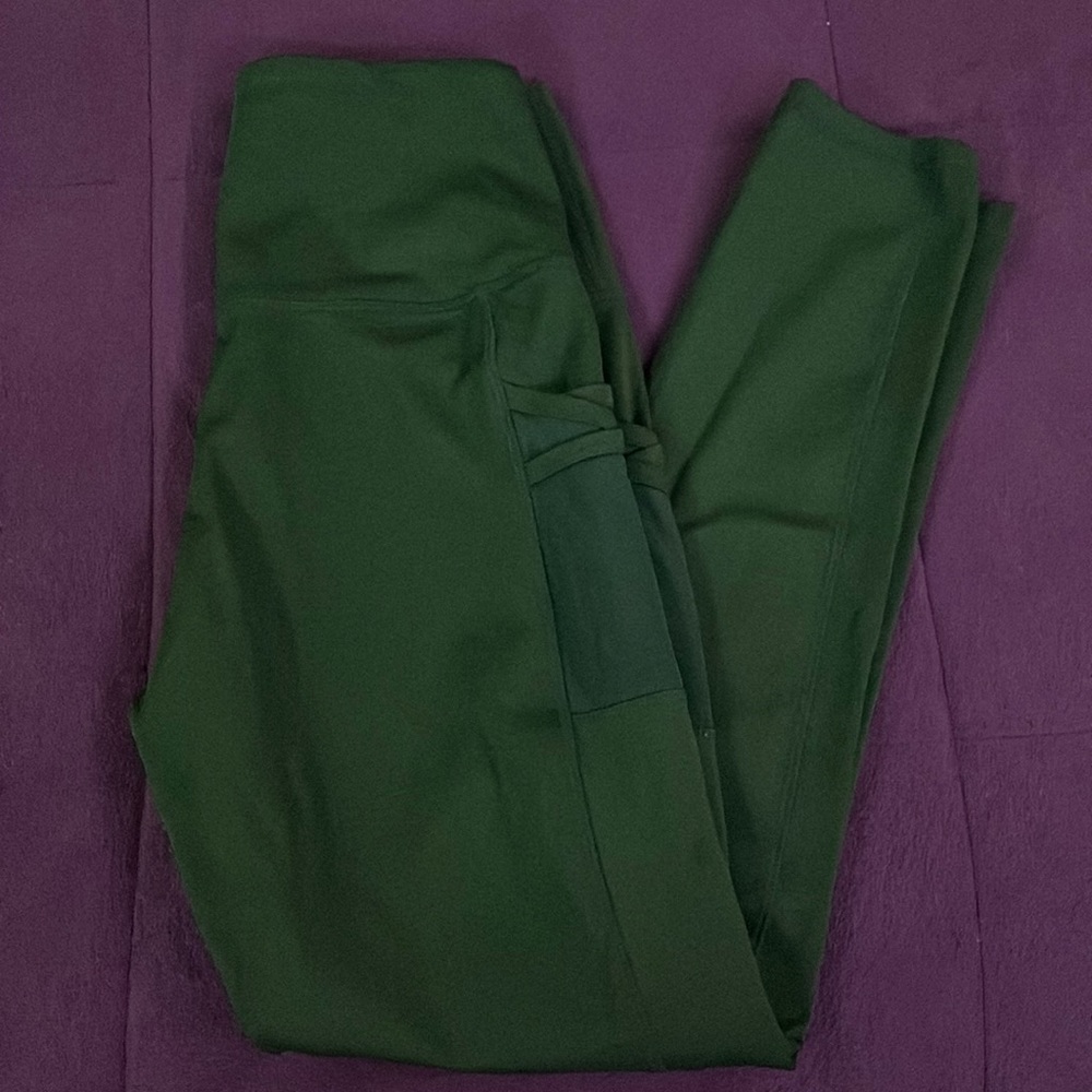 green yoga leggings